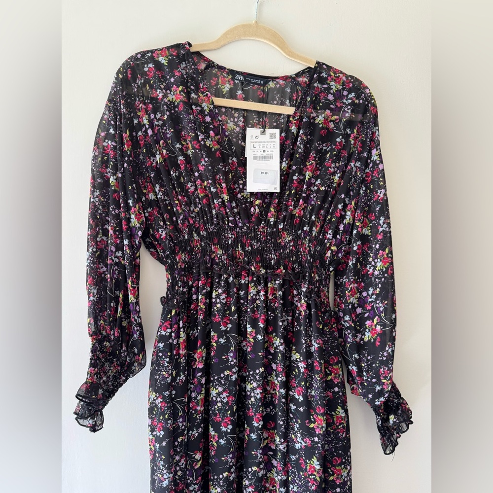 NWT! Floral Maxi Dress
